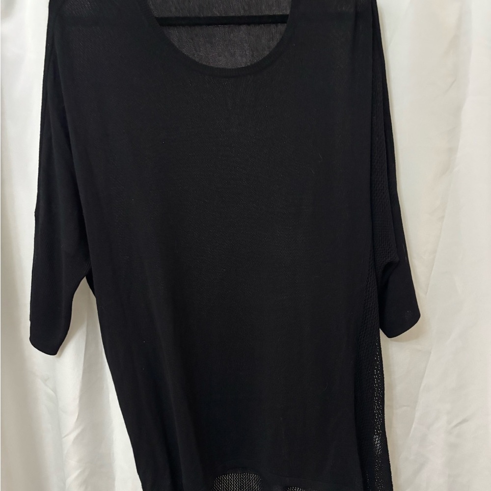 InCashmere Black Short Sleeve Top